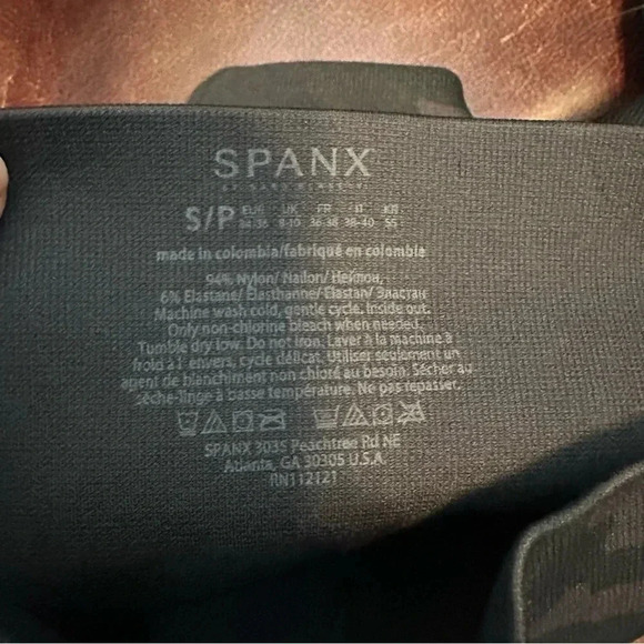 Spanx Seamless Camo Leggings - Picture 6 of 7